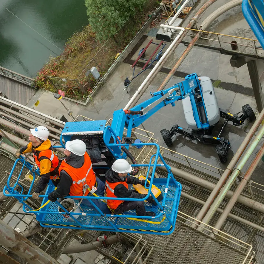 Piattaforma aerea semovente nuova SX-125 XC