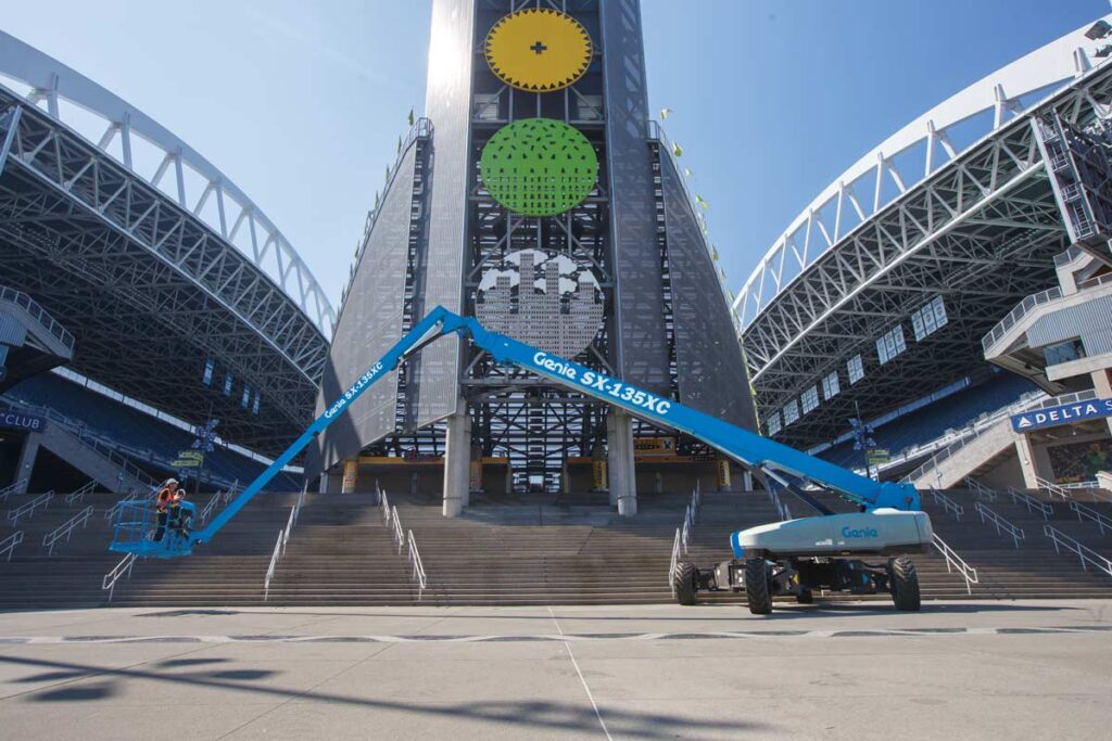 Piattaforma a braccio telescopico SX-135 XC