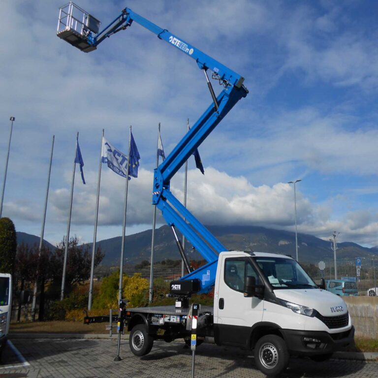 centro-elevatori-piattaforma-aerea-nuova-ZED-21.3-JHV