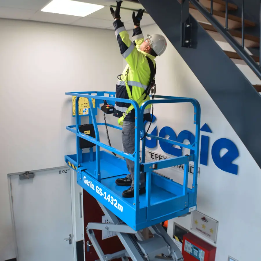Genie GS-1432m E-Drive piattaforma a forbice elettrica